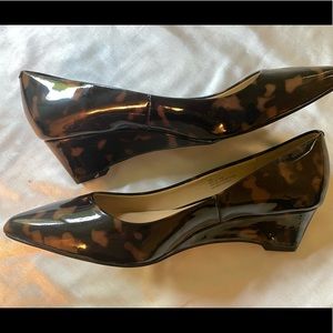 NWOT Talbots Leather Pumps
